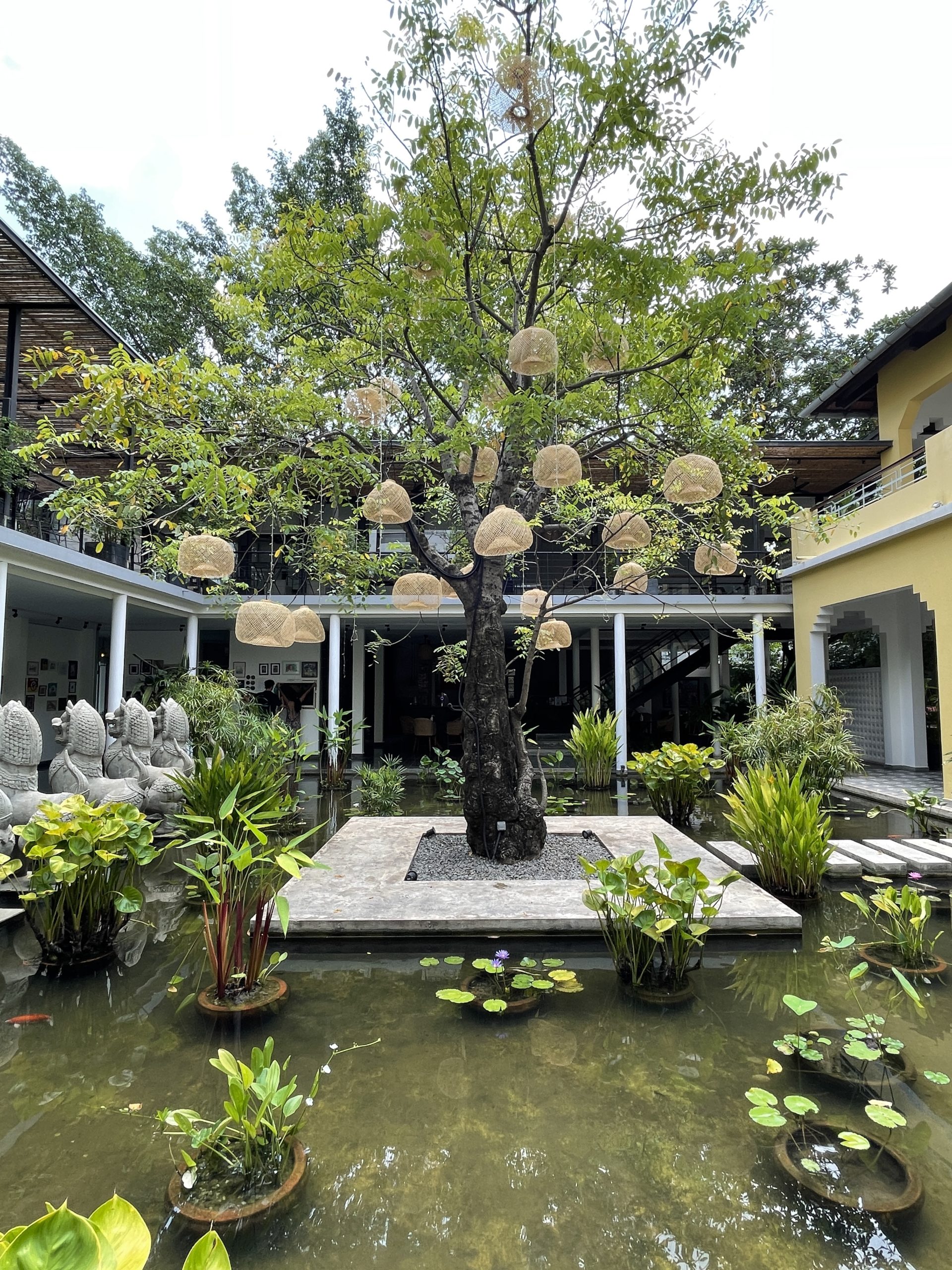 When in Phnom Penh – The Other Art Of Living